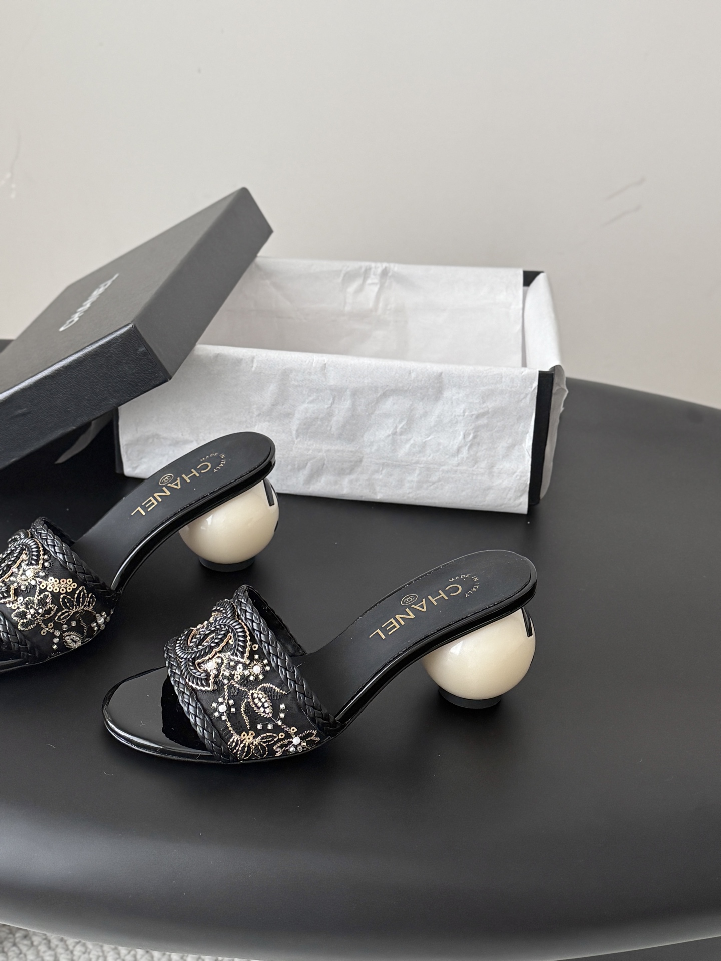 Chanel Slides