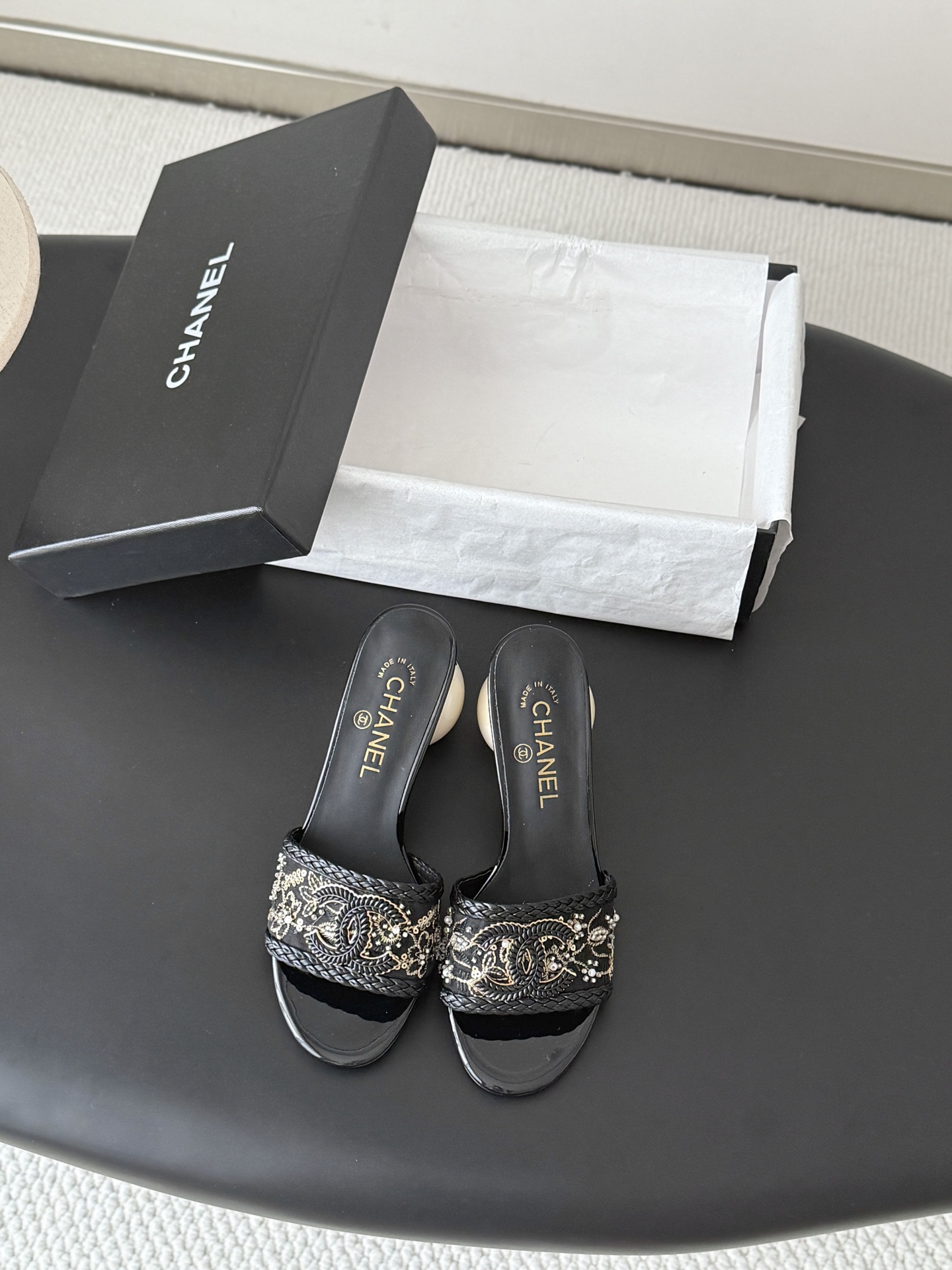 Chanel Slides