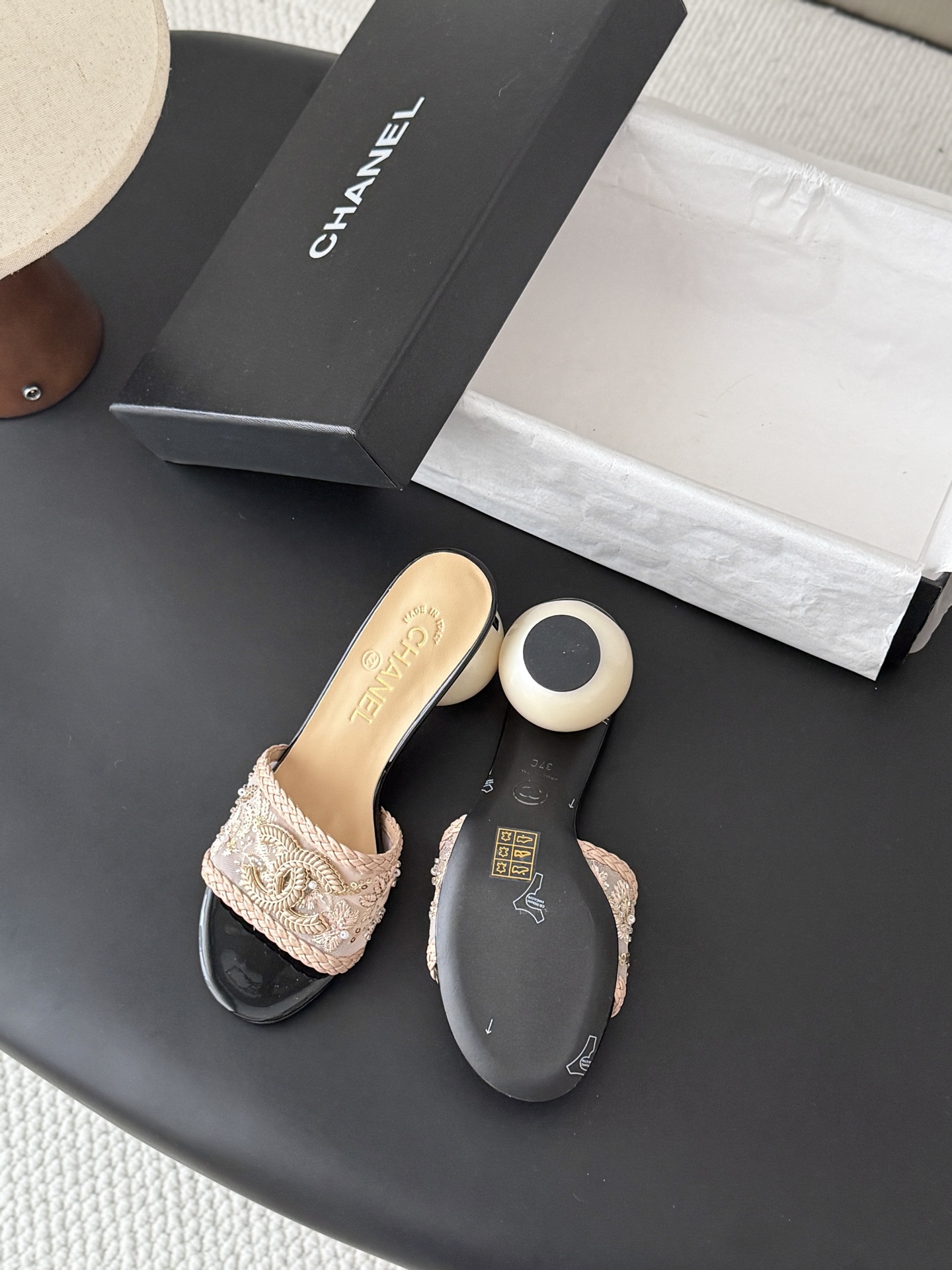 Chanel Slides
