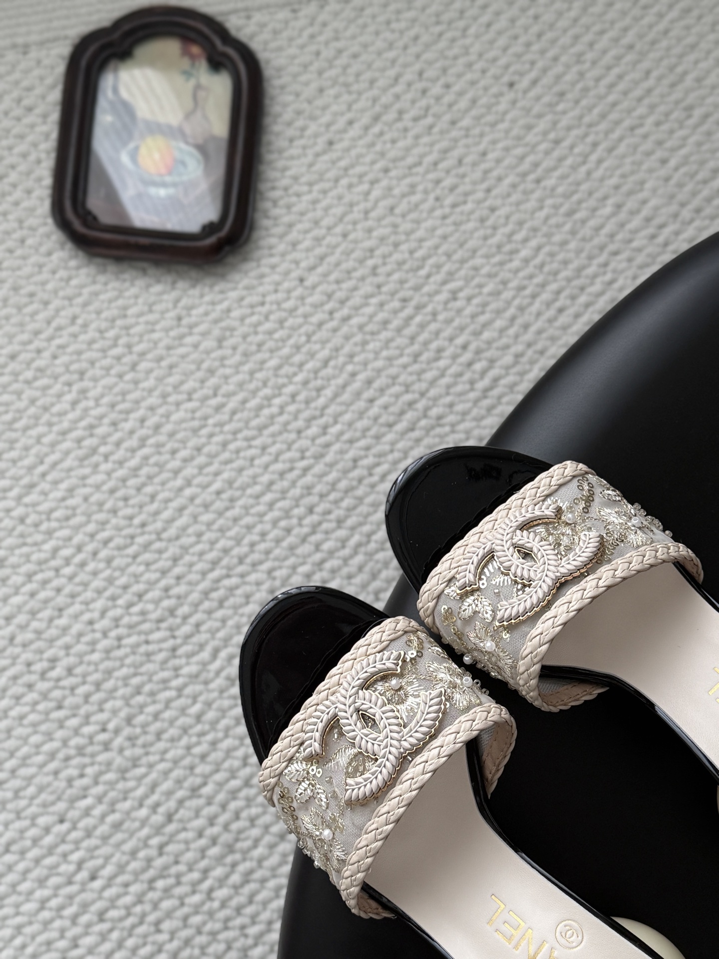 Chanel Slides