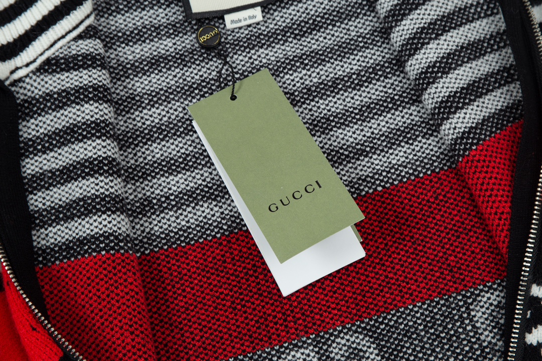 GUCCI Striped Long-Sleeved Jackets: Top-of-the-Line Fashion for All Sizes - 图片 4