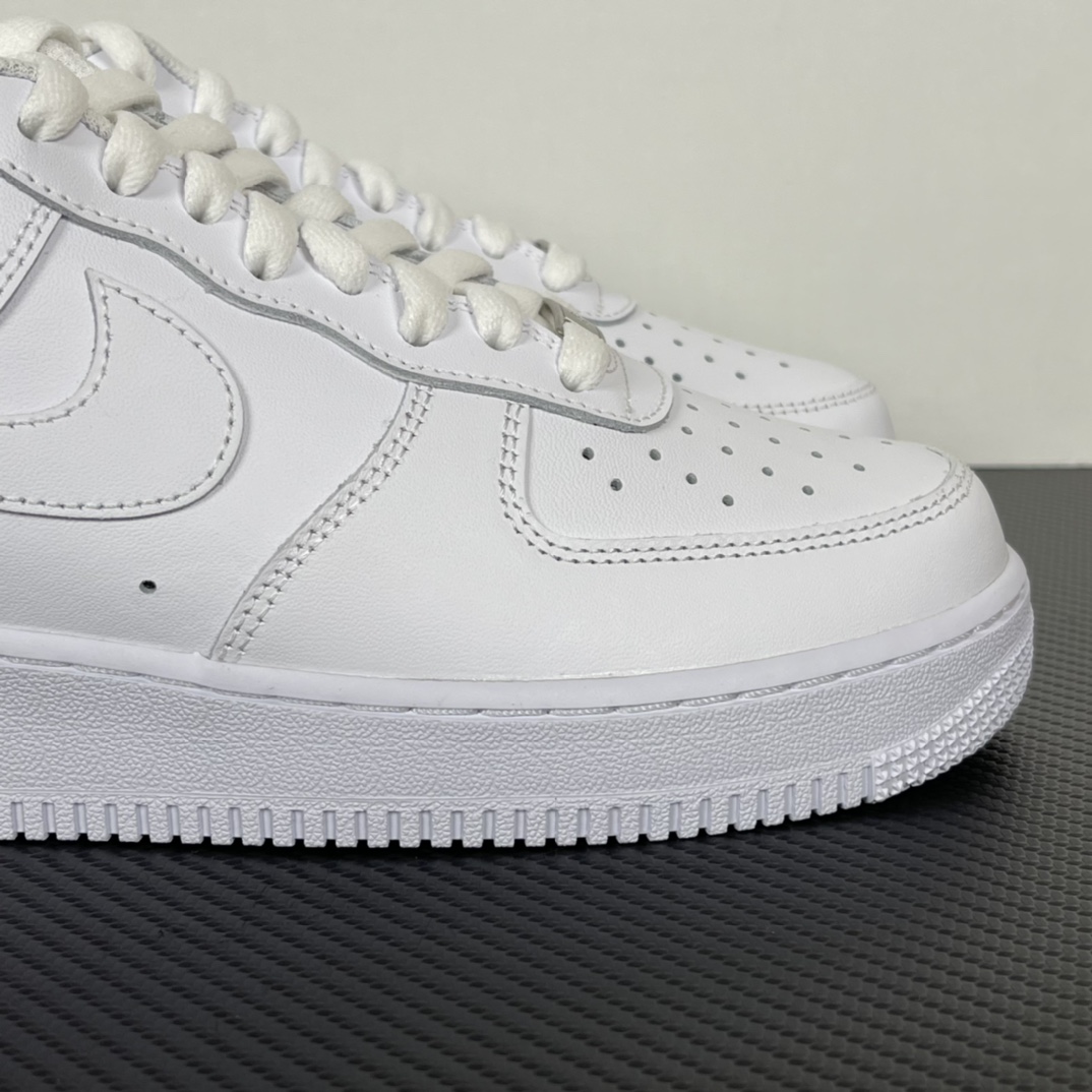 NK Air Force 1 Low ‘07 空军一号低帮经典板鞋纯白低帮！货号：CW2288-111！