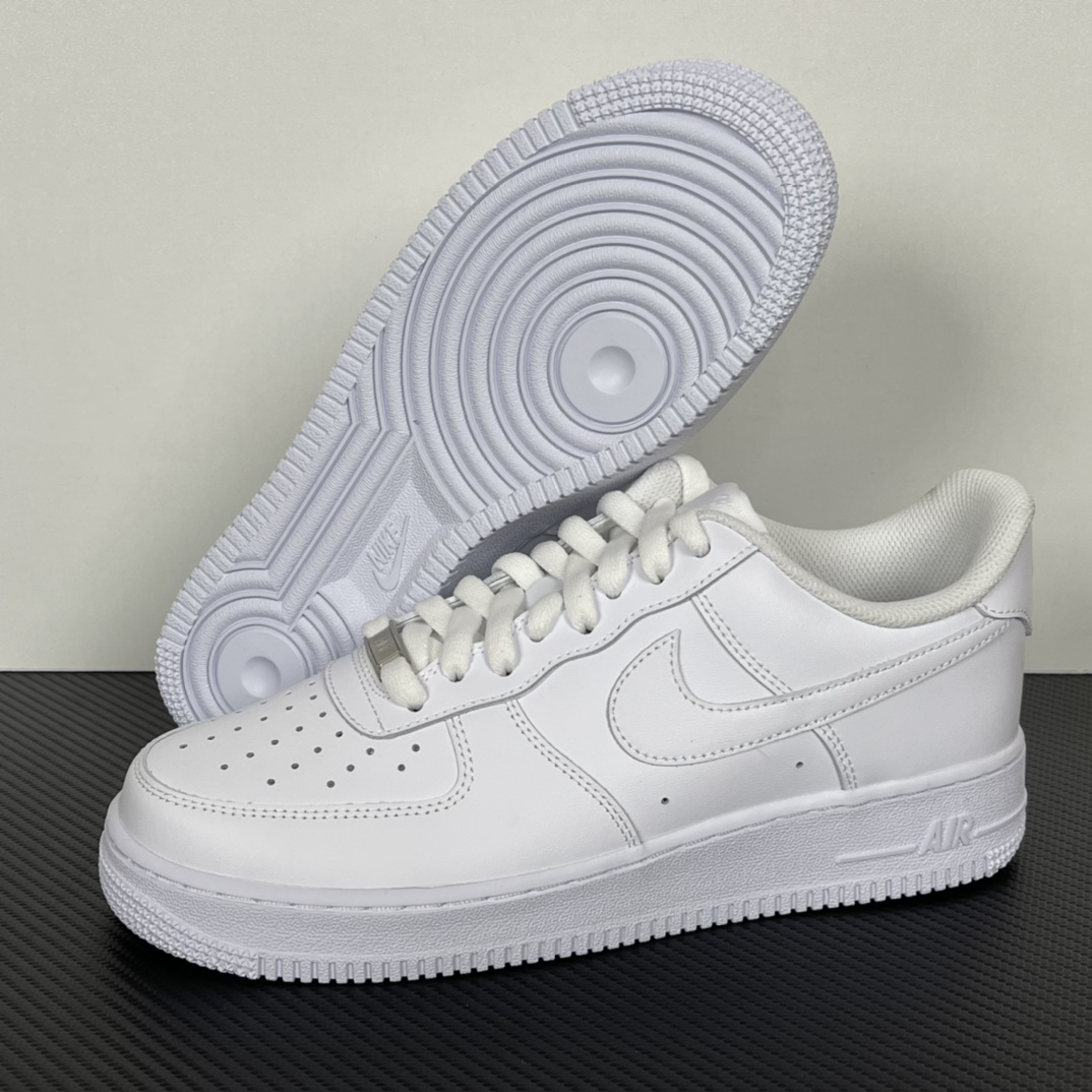 NK Air Force 1 Low ‘07 空军一号低帮经典板鞋纯白低帮！货号：CW2288-111！
