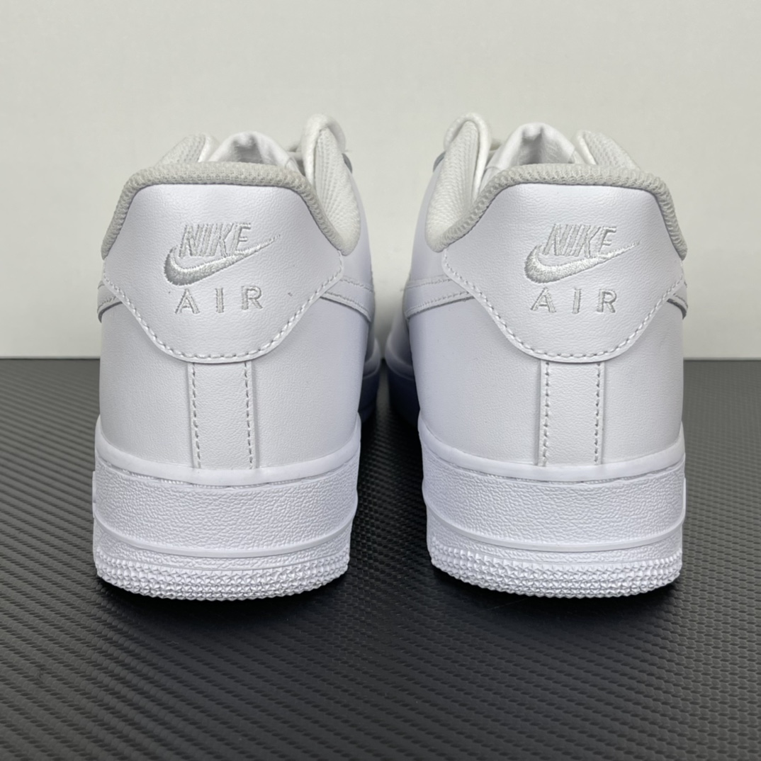 NK Air Force 1 Low ‘07 空军一号低帮经典板鞋纯白低帮！货号：CW2288-111！