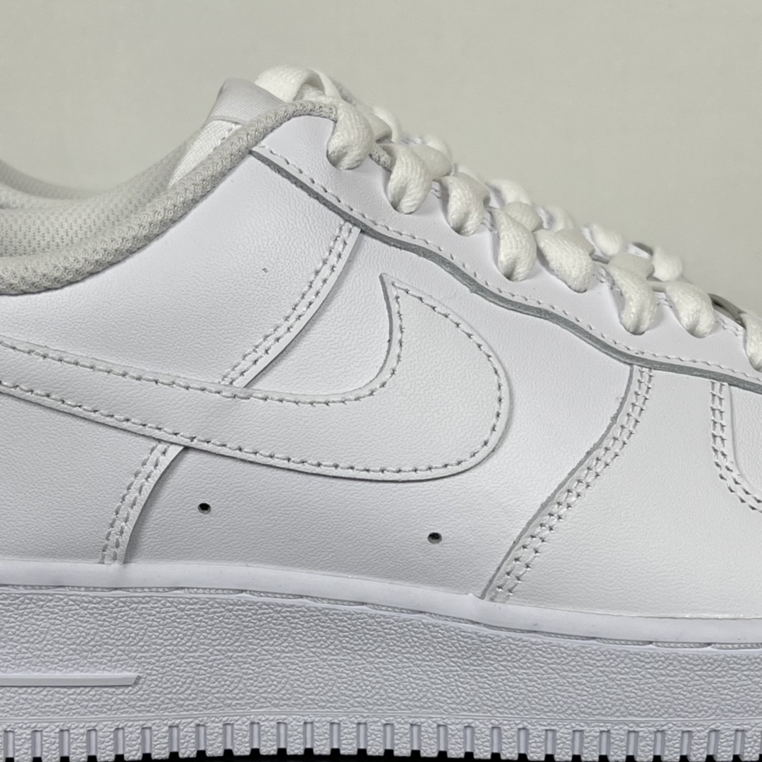 NK Air Force 1 Low ‘07 空军一号低帮经典板鞋纯白低帮！货号：CW2288-111！