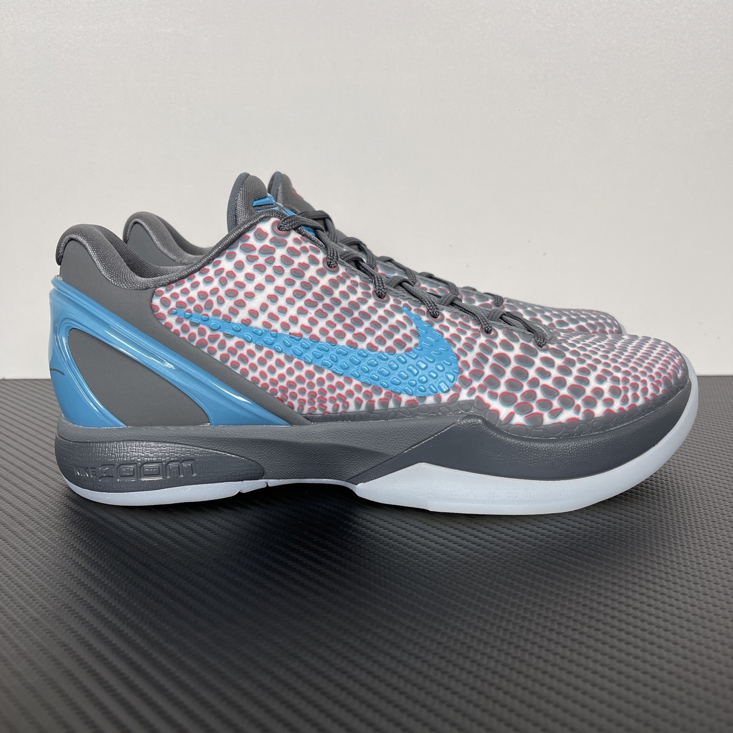 Kobe 6 Protro 3D Hollywood IQ3902-002