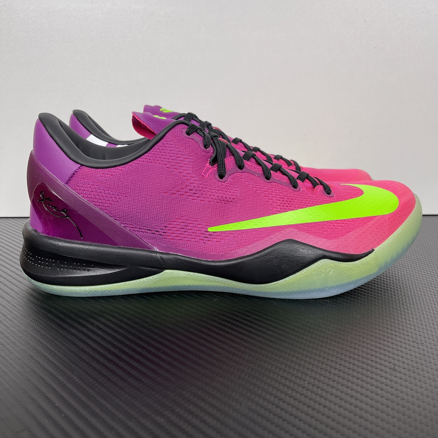 Kobe 8 Mambacurial IO6253-500！