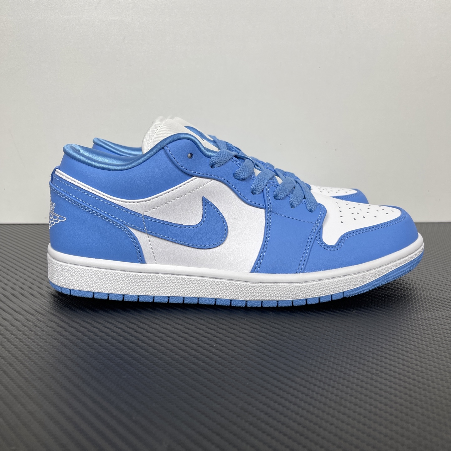 Air jordan 1 low 084