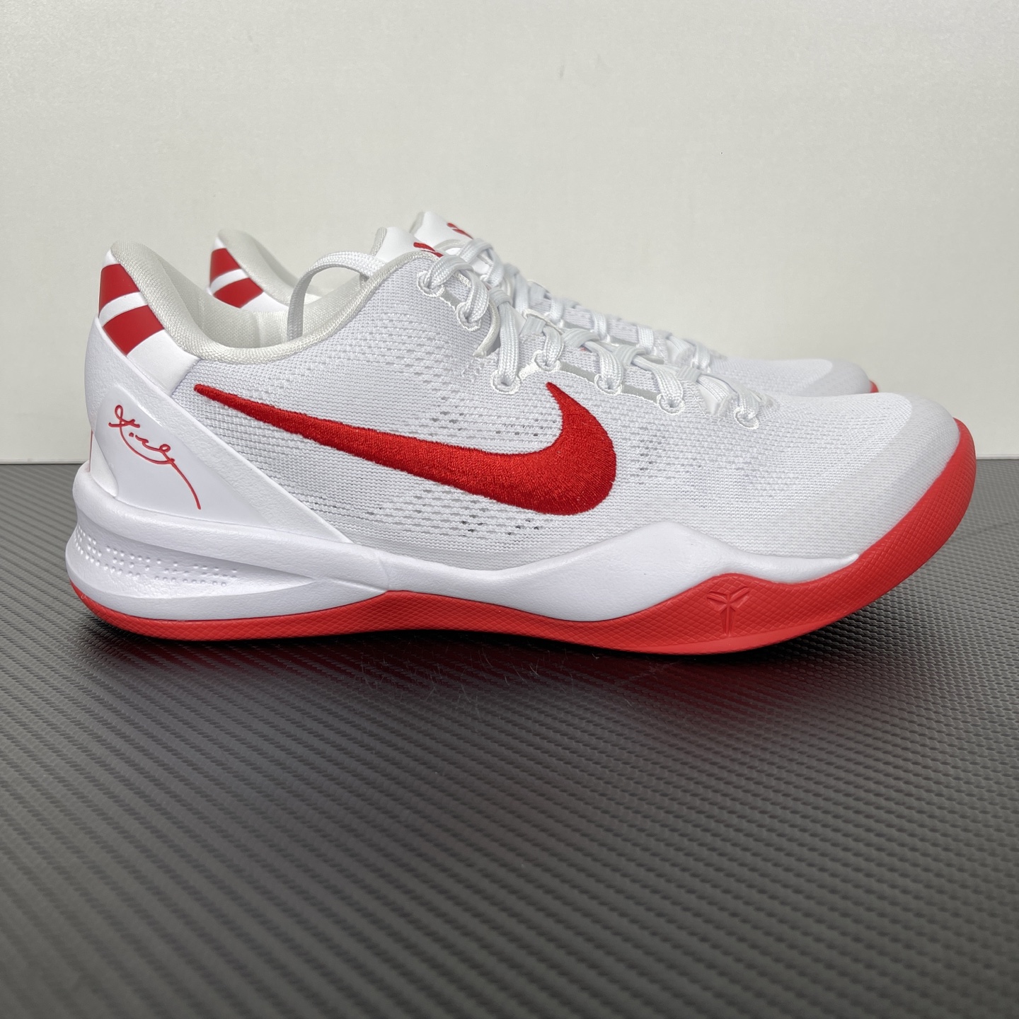 Kobe 8 Protro TB HM6469-101