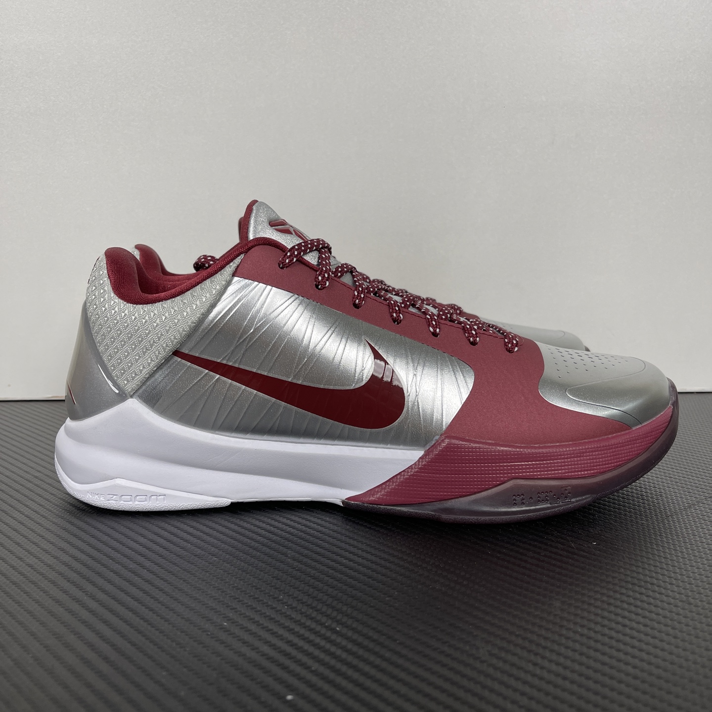 Kobe 5 IM0557-001