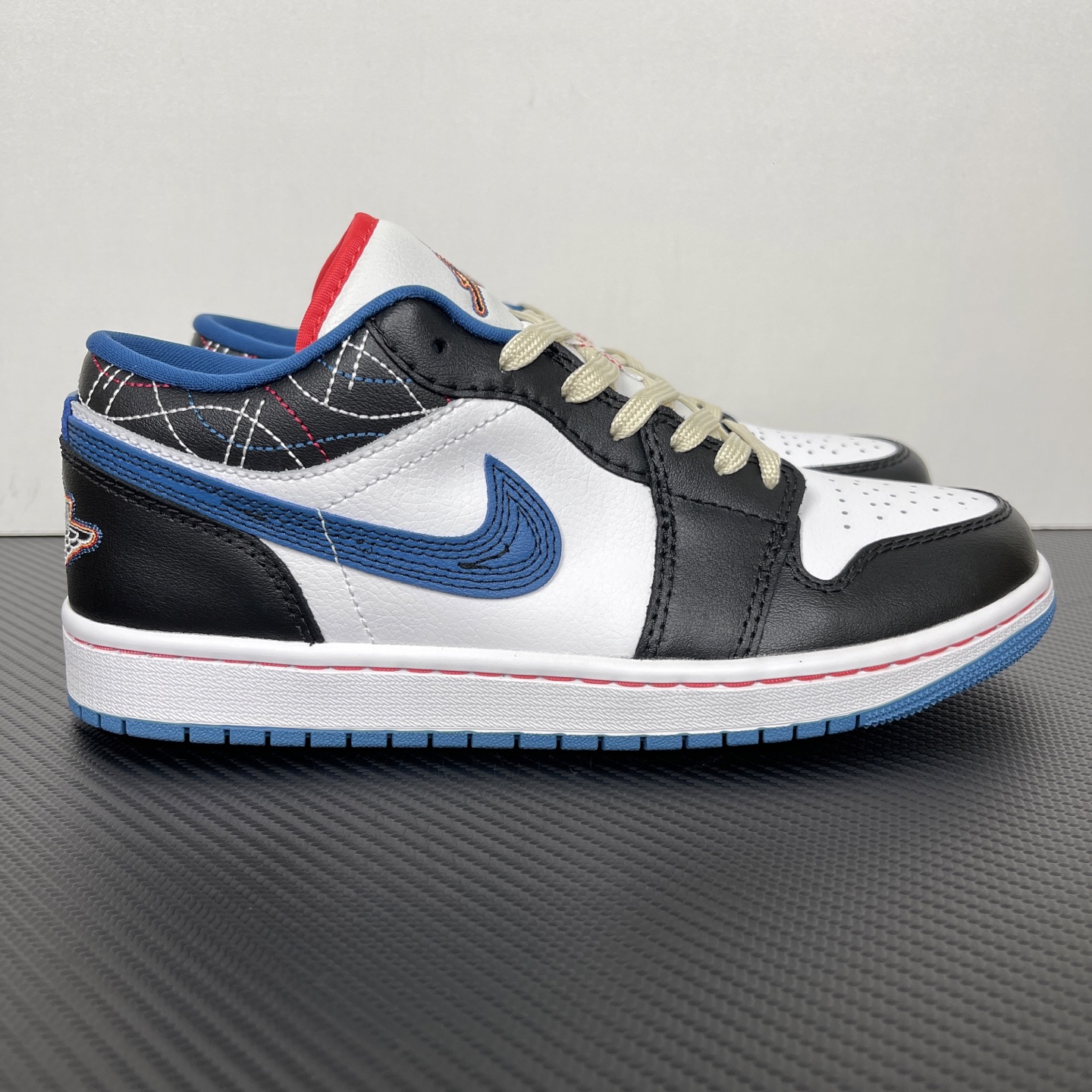 Air jordan 1 low 036