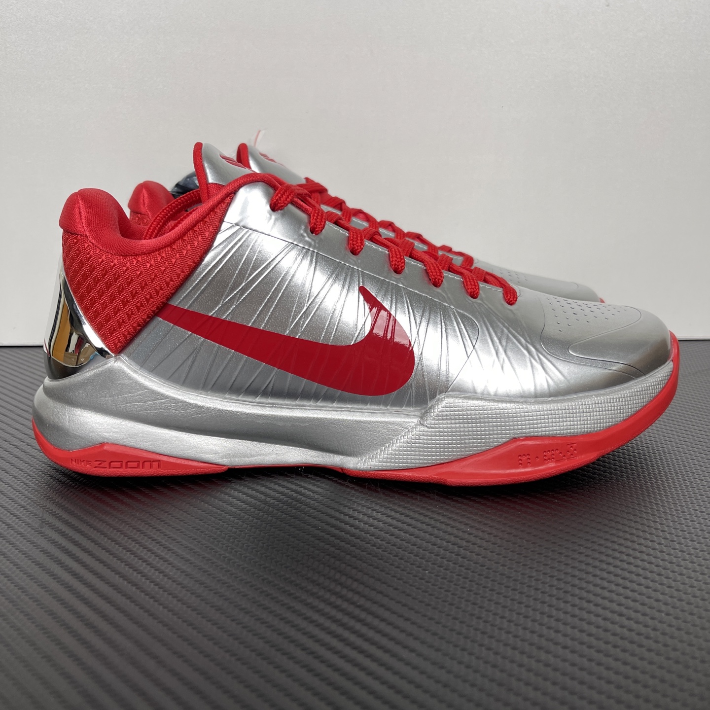 Nike Kobe 5 IV2712-001