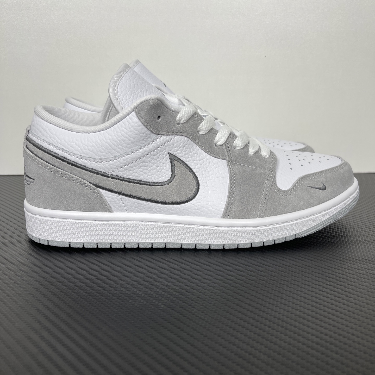 Air jordan 1 low 014