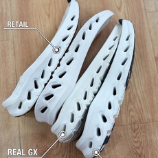 GX 昂跑系列正式出货 首发配色 工厂素材👇 昂跑On Cloudtilt 网布 白黑舒适百搭 跑鞋 防滑耐磨透气 低帮 GX 昂跑系列正式出货 首发配色 工厂素材👇 昂跑On Cloudtilt 网布 白黑舒适百搭 跑鞋 防滑耐磨透气 低帮