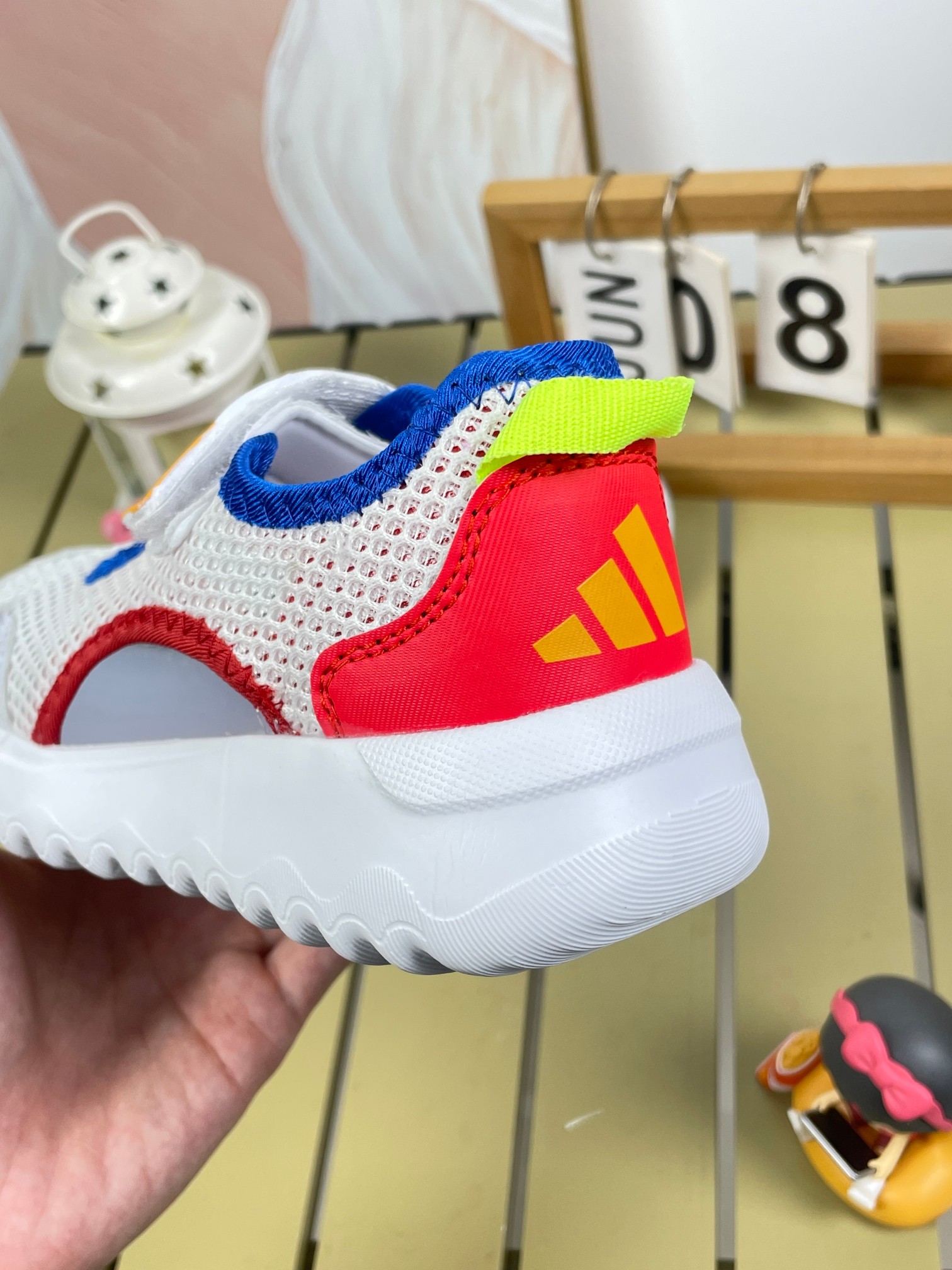 图片[7]-AD儿童凉鞋 2025凉鞋新款介绍： 新款儿童凉鞋采用EVA材质，柔软轻便，透气舒适。防滑鞋底，安全可靠，网布设计，适合各种沙滩，学校，场景时尚可爱，让宝宝爱上穿鞋。尺码24-37大厂同源出品品质保证-选品中心