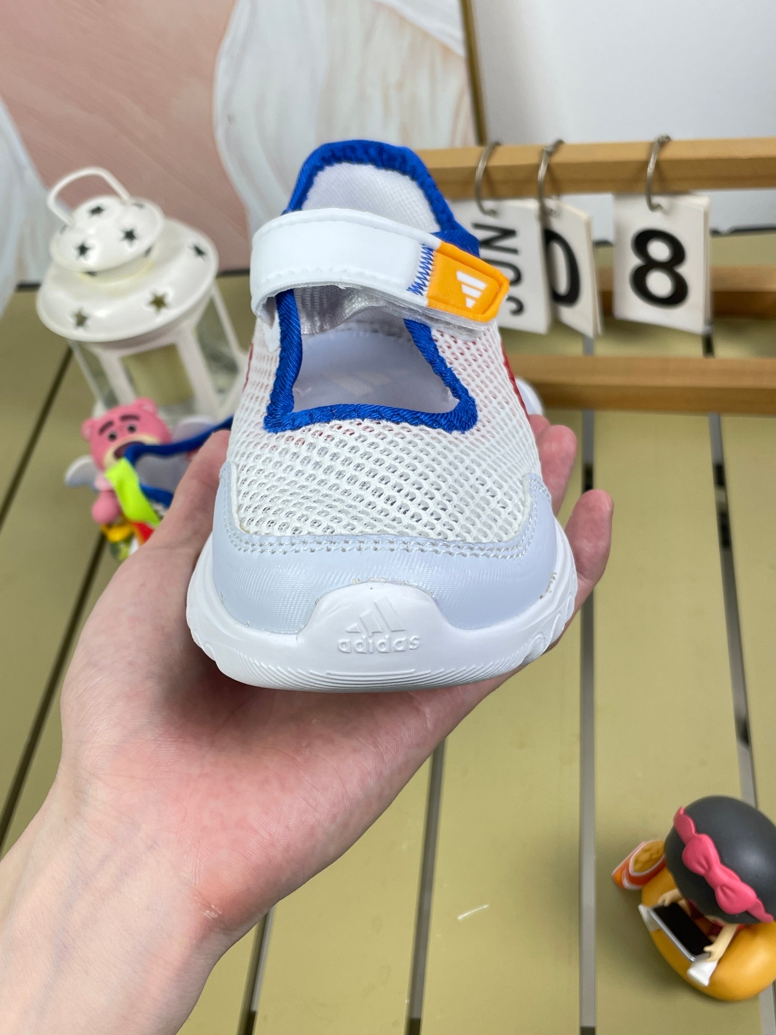 图片[6]-AD儿童凉鞋 2025凉鞋新款介绍： 新款儿童凉鞋采用EVA材质，柔软轻便，透气舒适。防滑鞋底，安全可靠，网布设计，适合各种沙滩，学校，场景时尚可爱，让宝宝爱上穿鞋。尺码24-37大厂同源出品品质保证-选品中心