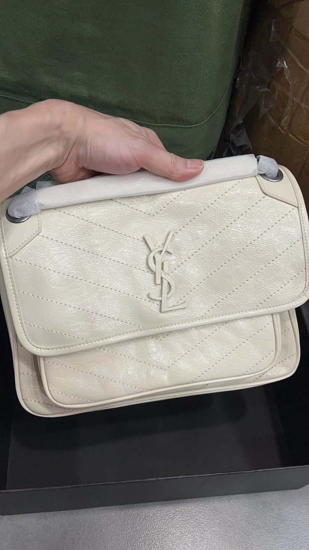 NO:178110,Original niki28cm milkshake white, YSL, saint laurent19860909原厂货 niki28cm 奶昔白,YSL,saint laurent,Bag