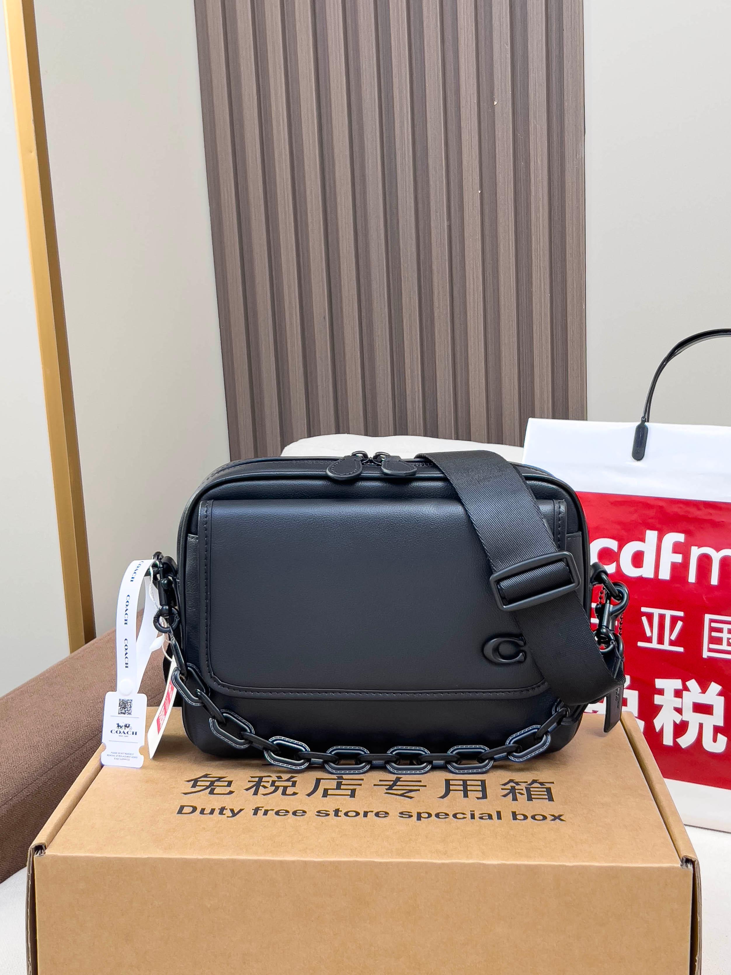 Coach Camera bag Black crossbody