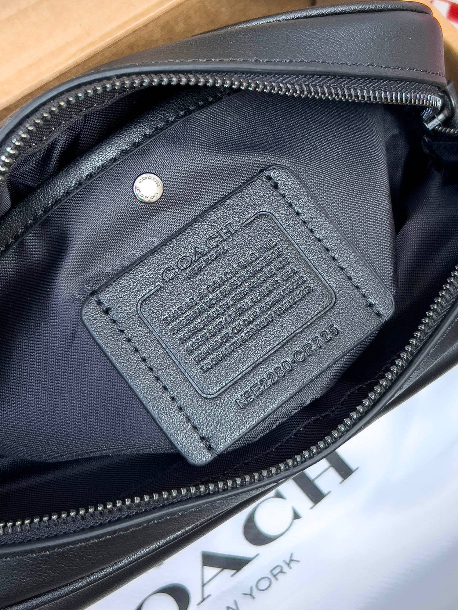 Coach Camera bag Black crossbody