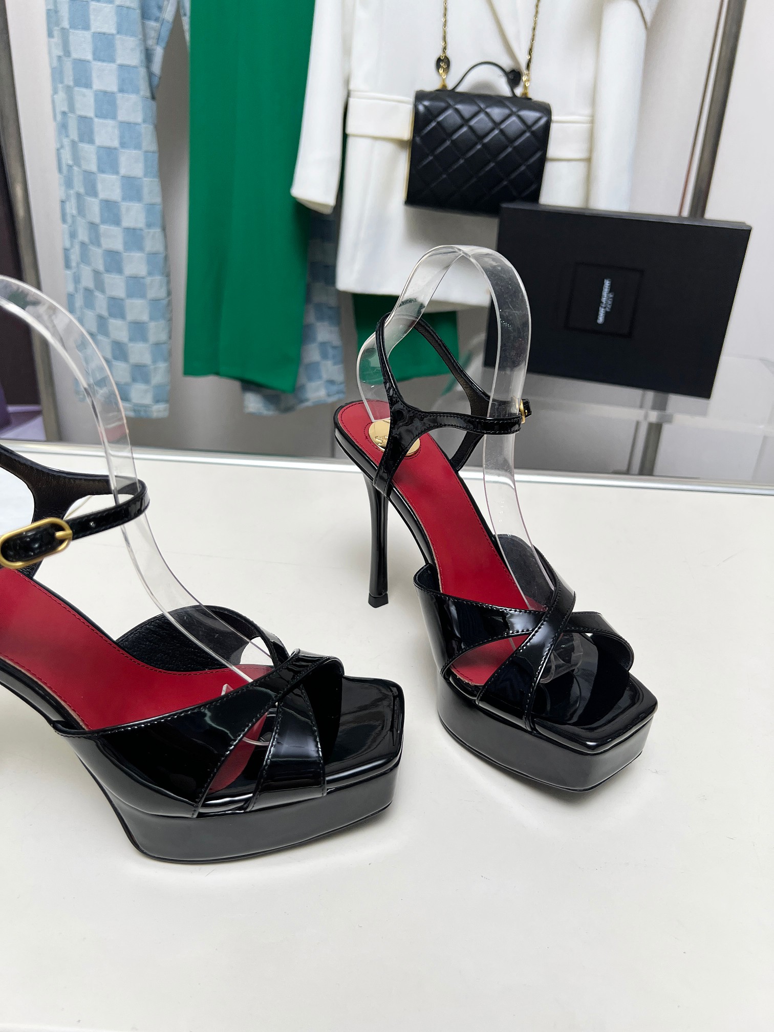 Женские босоножки на платформе с открытым мысом Saint Laurent