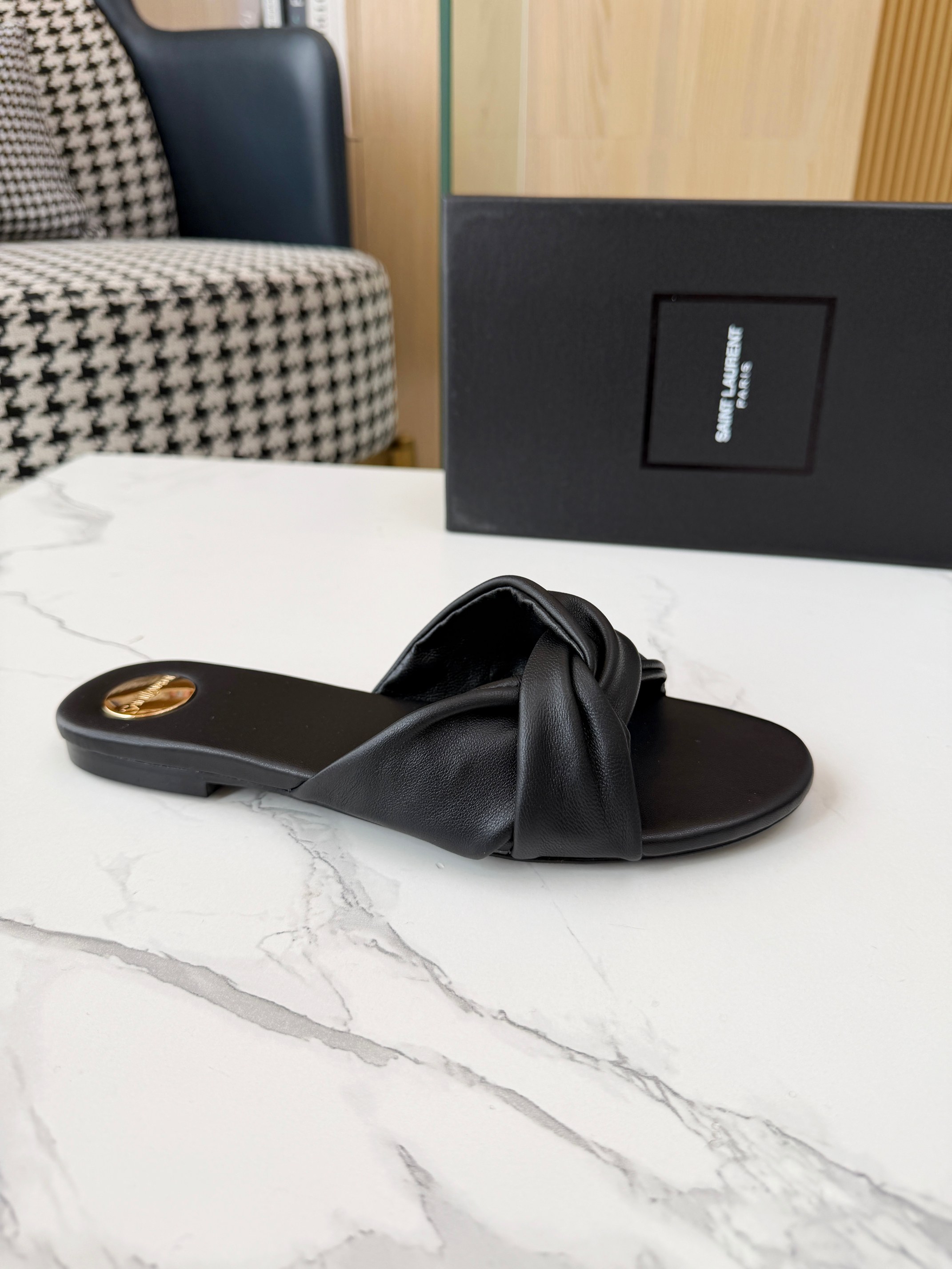 Saint Laurent Classic Luxury Leather Shoe Loafer Shoes Ref 7
