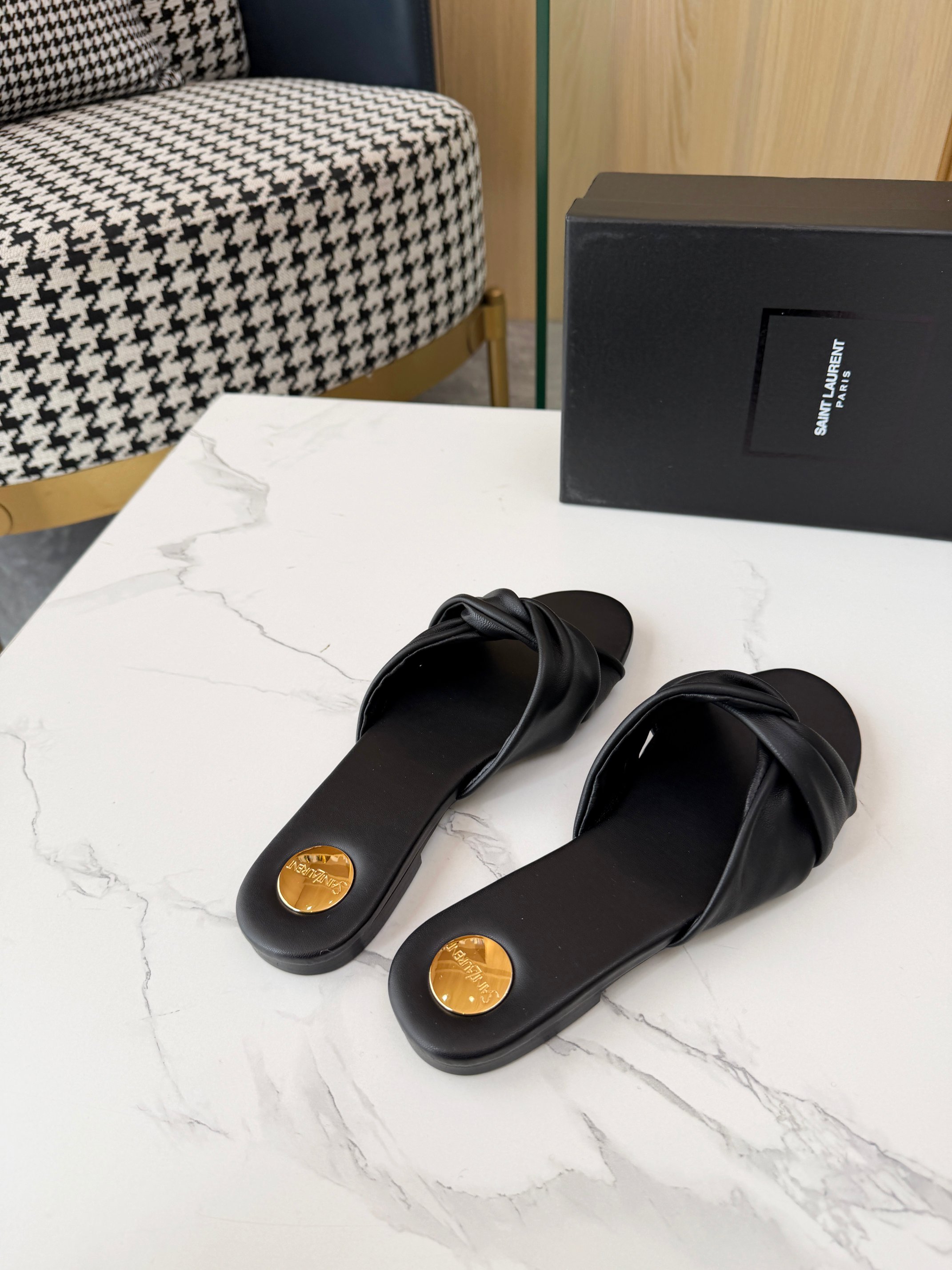 Saint Laurent Classic Luxury Leather Shoe Loafer Shoes Ref 9