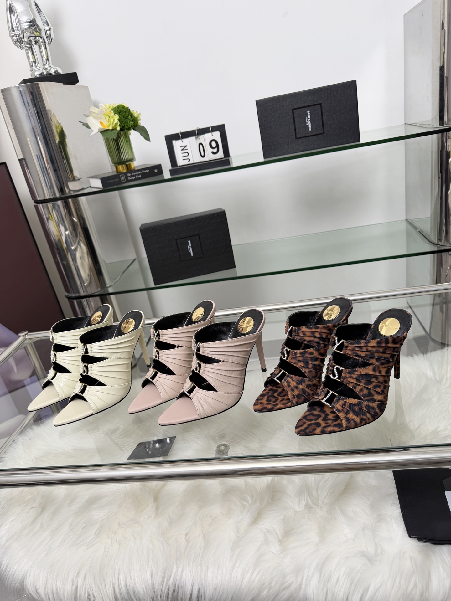 Saint Laurent Haute Couture Classic Luxury Leather Shoe Ref.137AD66D 9