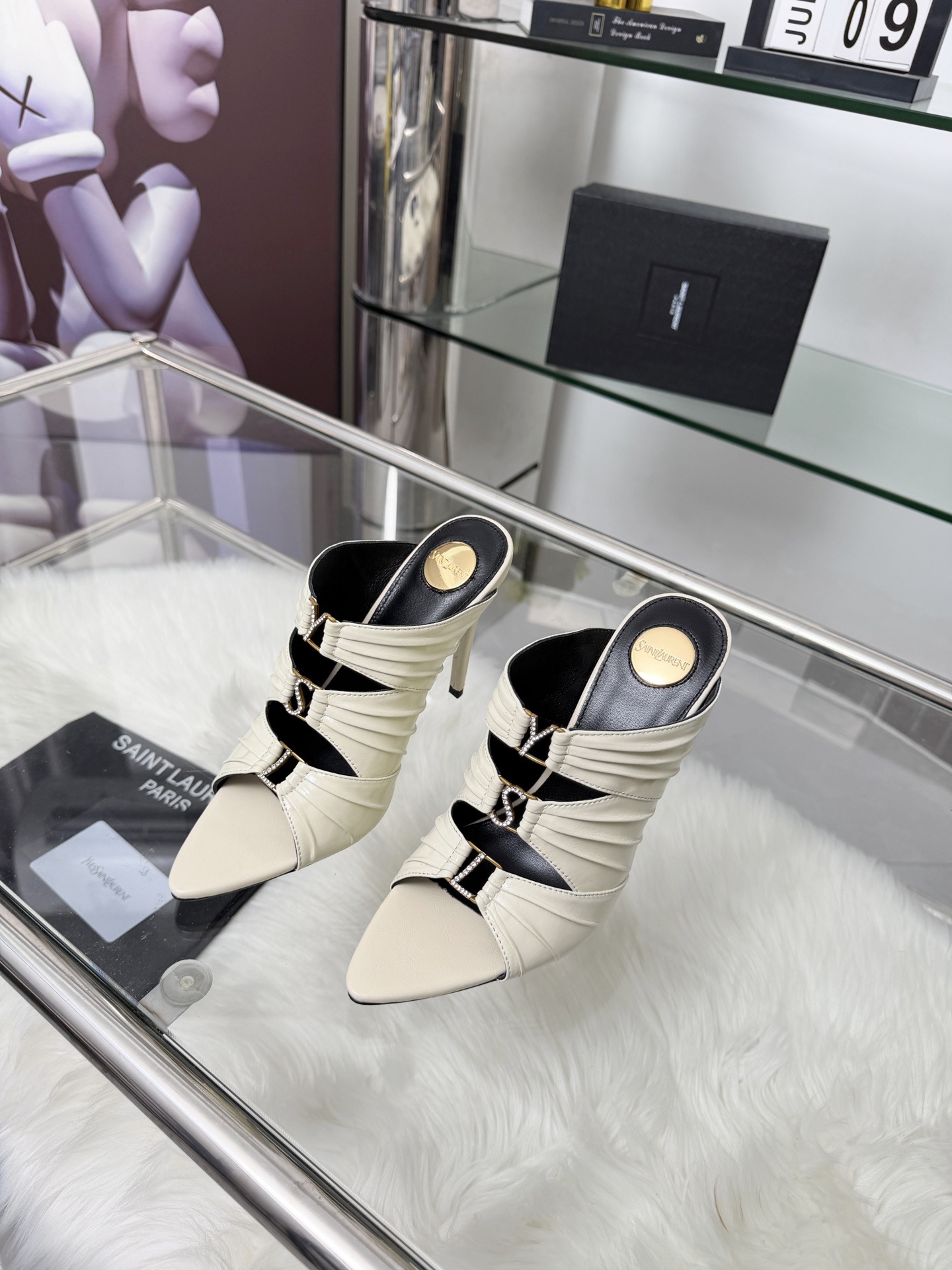 Saint Laurent Haute Couture Classic Luxury Leather Shoe Ref.288BB0D6