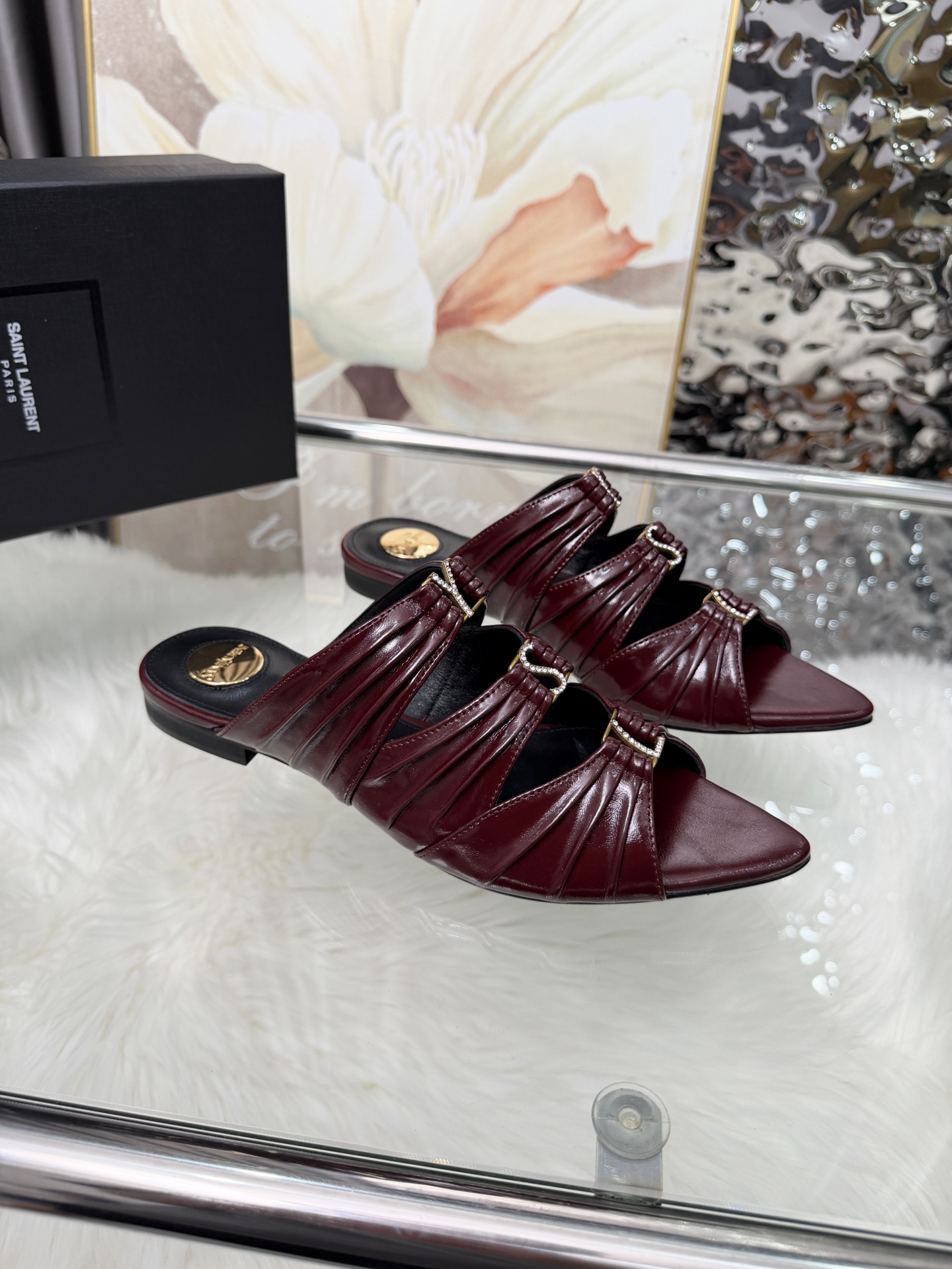 Saint Laurent Classic Luxury Leather Shoe Loafer Shoes Ref.2F69304B 4