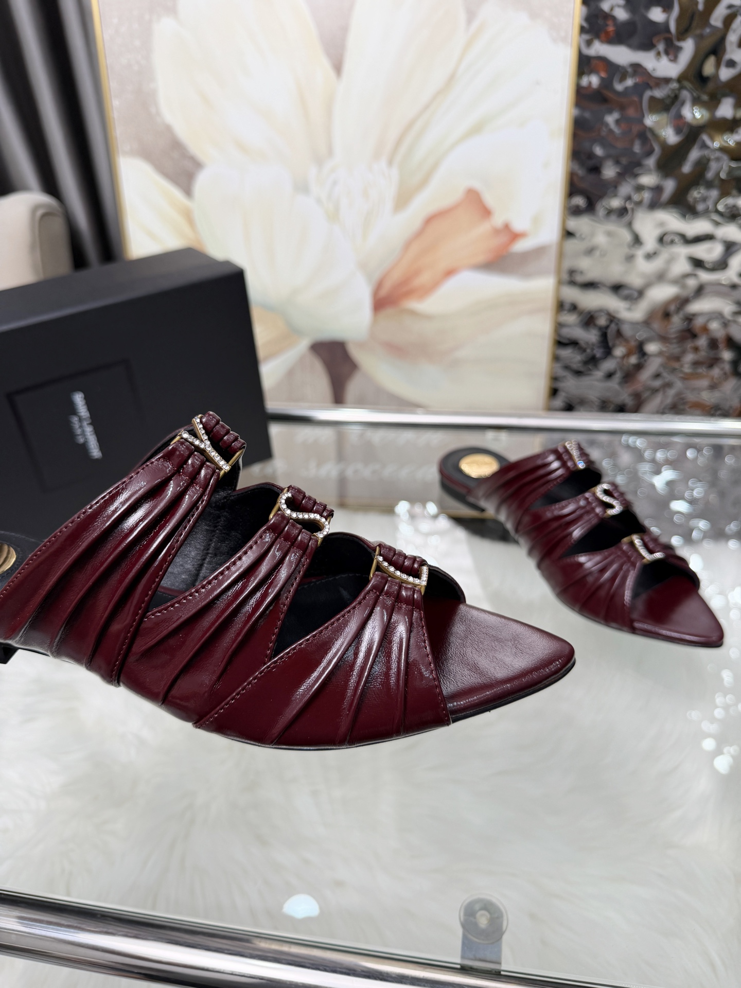 Saint Laurent Classic Luxury Leather Shoe Loafer Shoes Ref.2F69304B 8