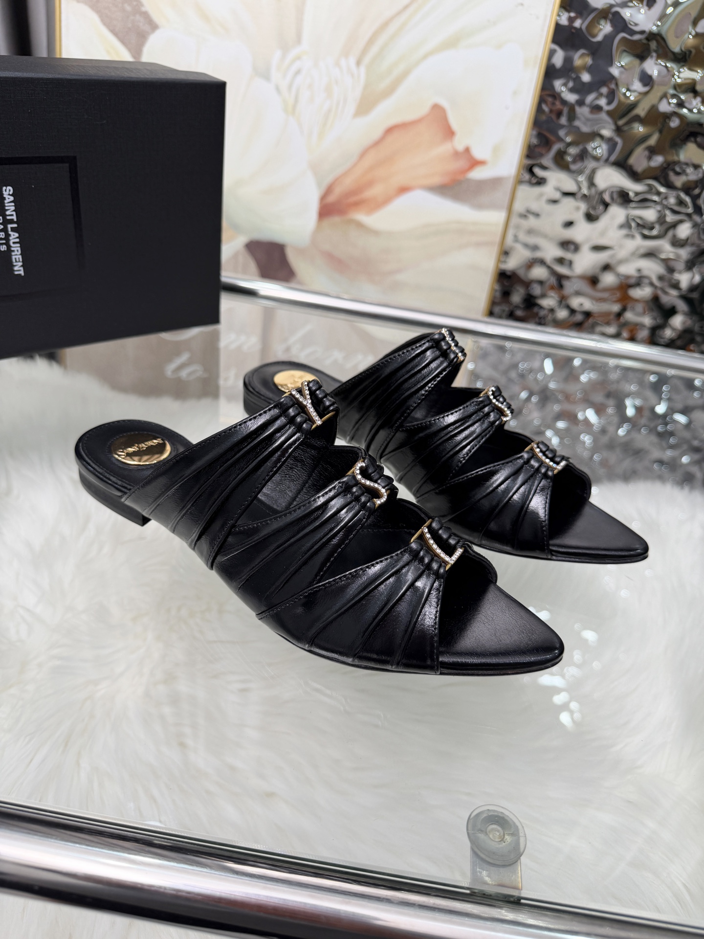 Saint Laurent Classic Luxury Leather Shoe Loafer Shoes Ref.7E86EFA6 3