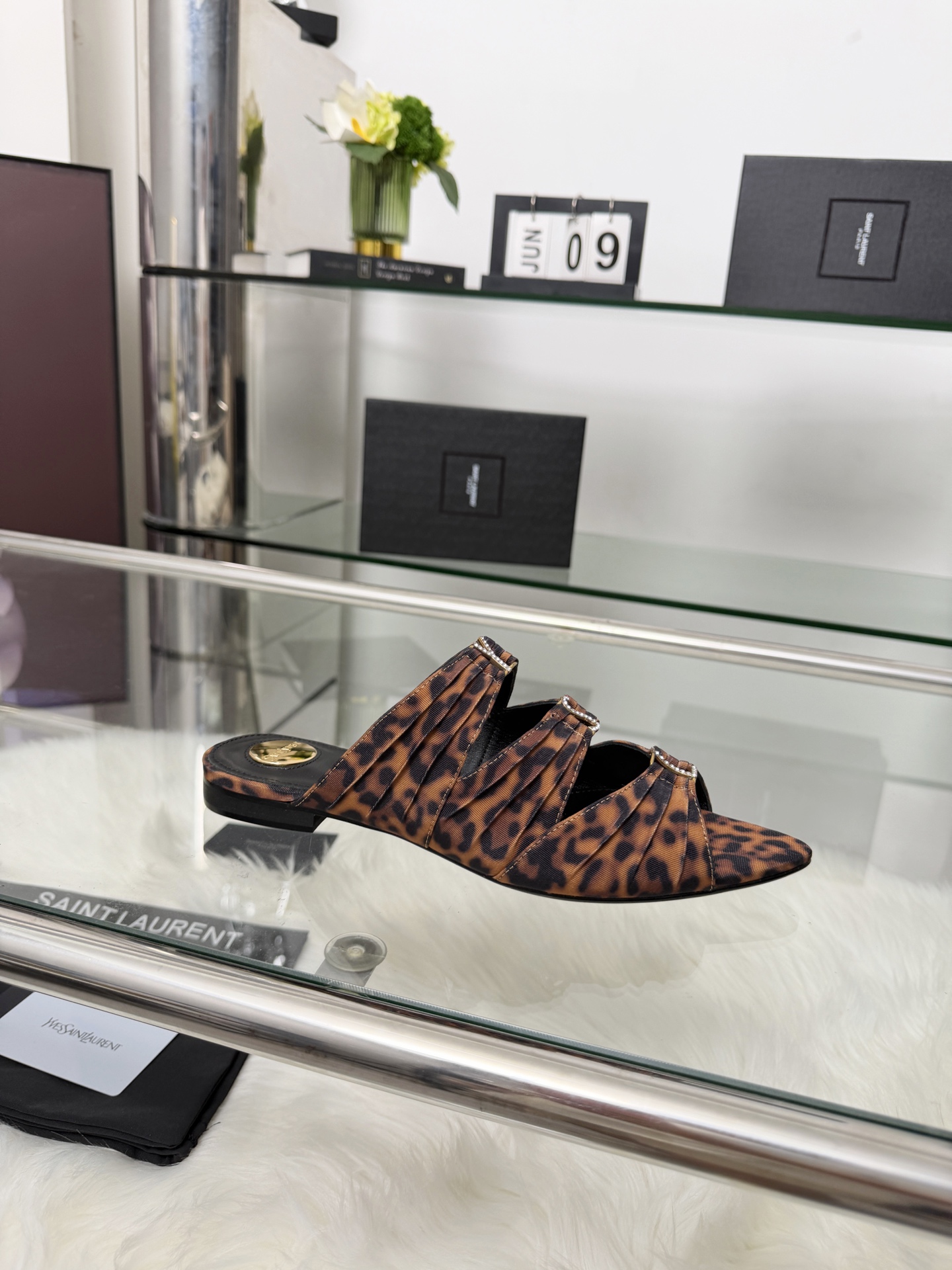Saint Laurent Classic Luxury Leather Shoe Loafer Shoes Ref.246208FD 9