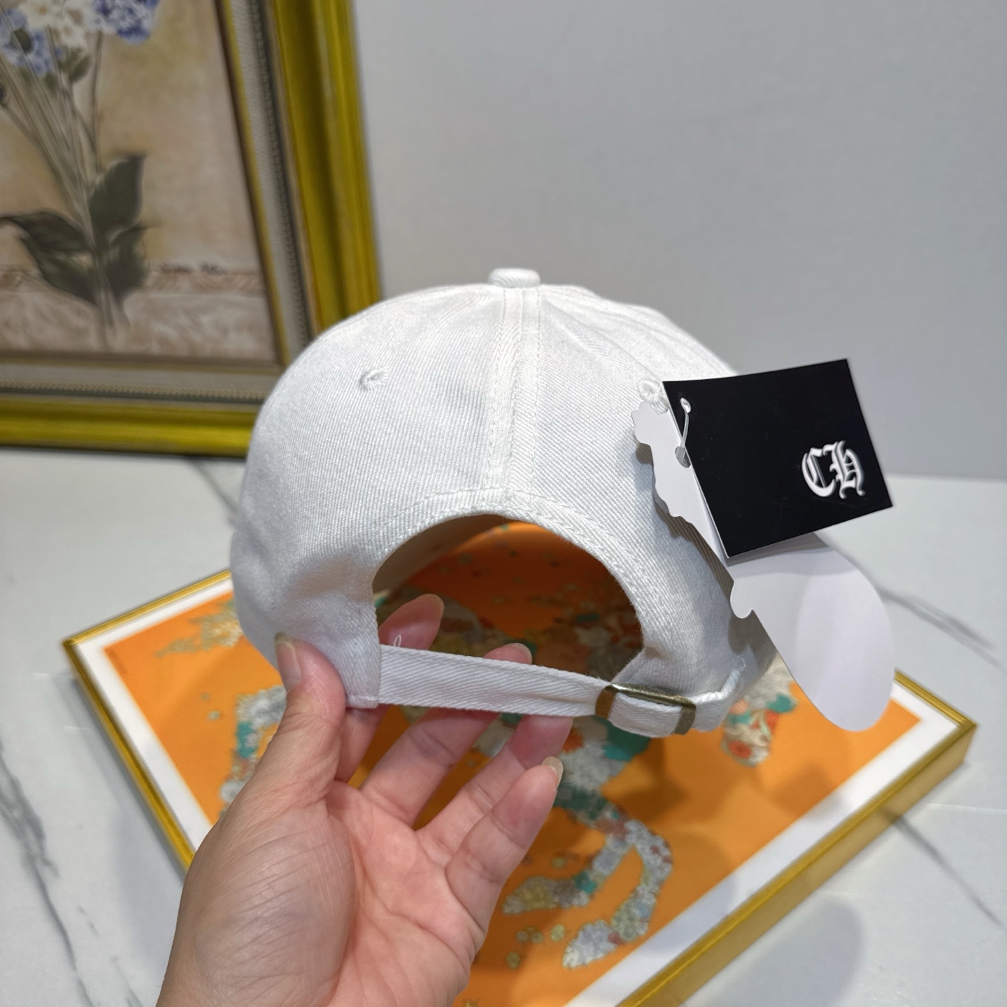劲爆春夏新款【克罗心】原单官网同款纯棉棒球帽🧢，全钢五金欧美重工手法，曰韩潮流，时尚大气，美女必入款❤️