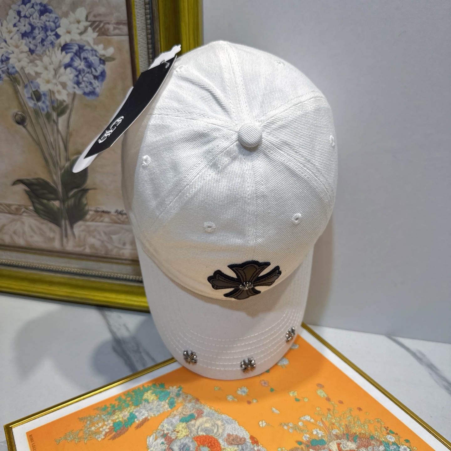 劲爆春夏新款【克罗心】原单官网同款纯棉棒球帽🧢，全钢五金欧美重工手法，曰韩潮流，时尚大气，美女必入款❤️