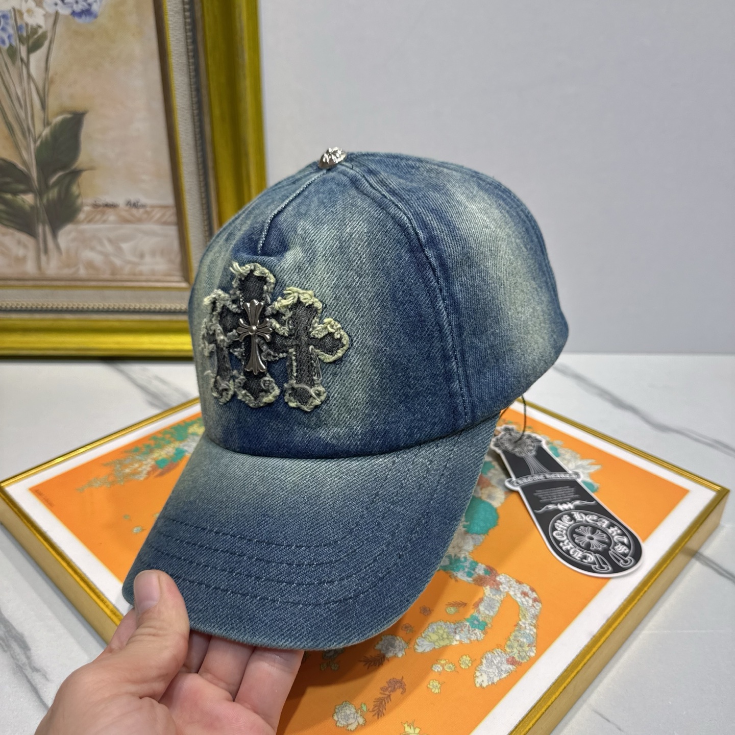 劲爆春夏新款【克罗心】原单官网同款纯棉棒球帽🧢，全钢五金欧美重工手法，曰韩潮流，时尚大气，美女必入款❤️