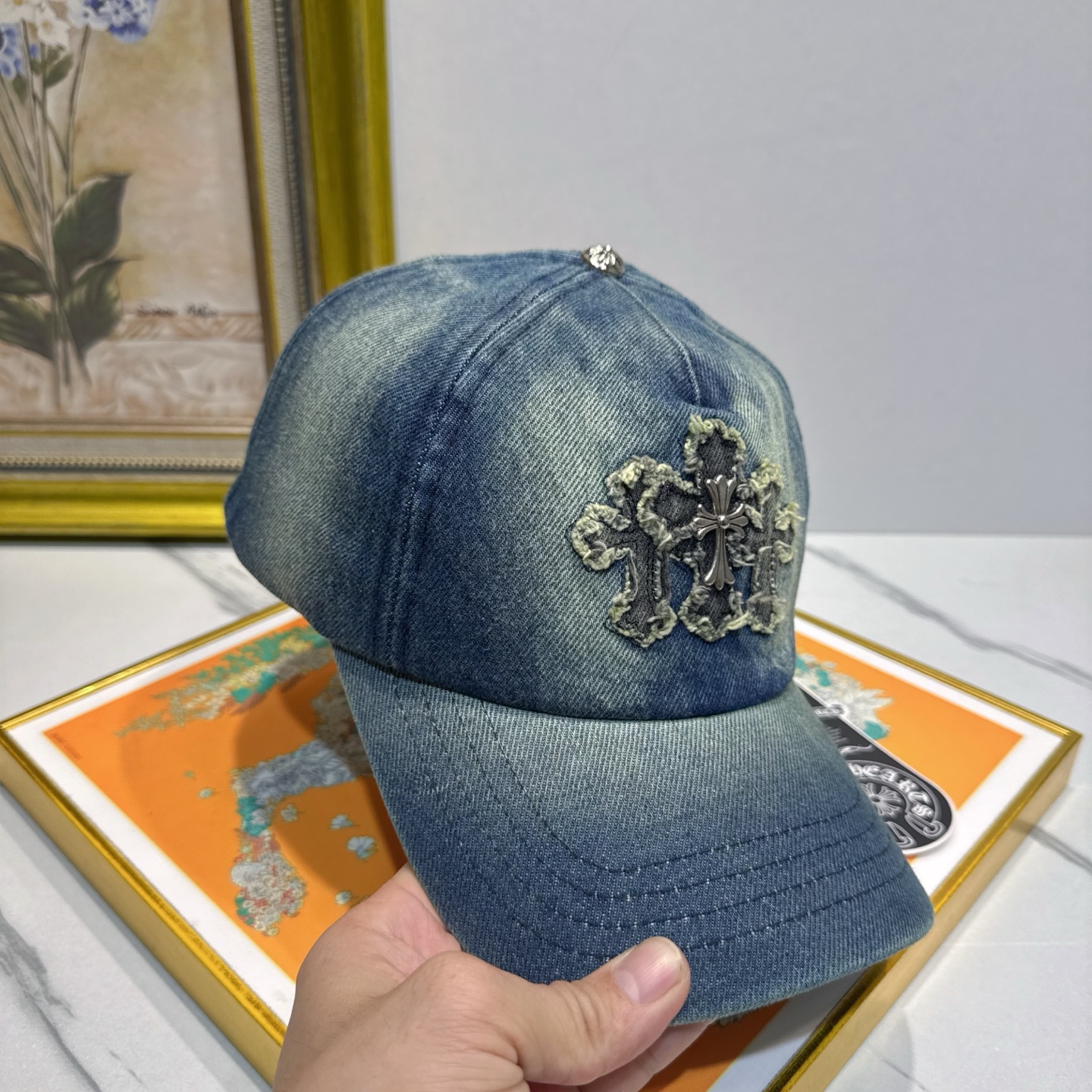 劲爆春夏新款【克罗心】原单官网同款纯棉棒球帽🧢，全钢五金欧美重工手法，曰韩潮流，时尚大气，美女必入款❤️