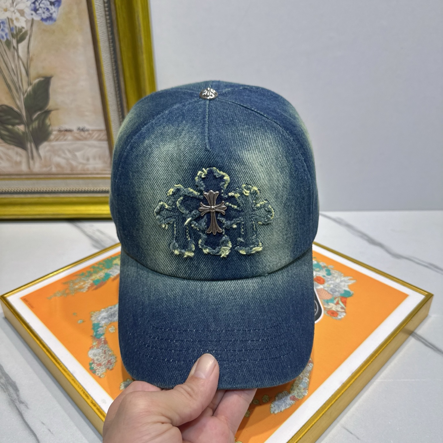 劲爆春夏新款【克罗心】原单官网同款纯棉棒球帽🧢，全钢五金欧美重工手法，曰韩潮流，时尚大气，美女必入款❤️