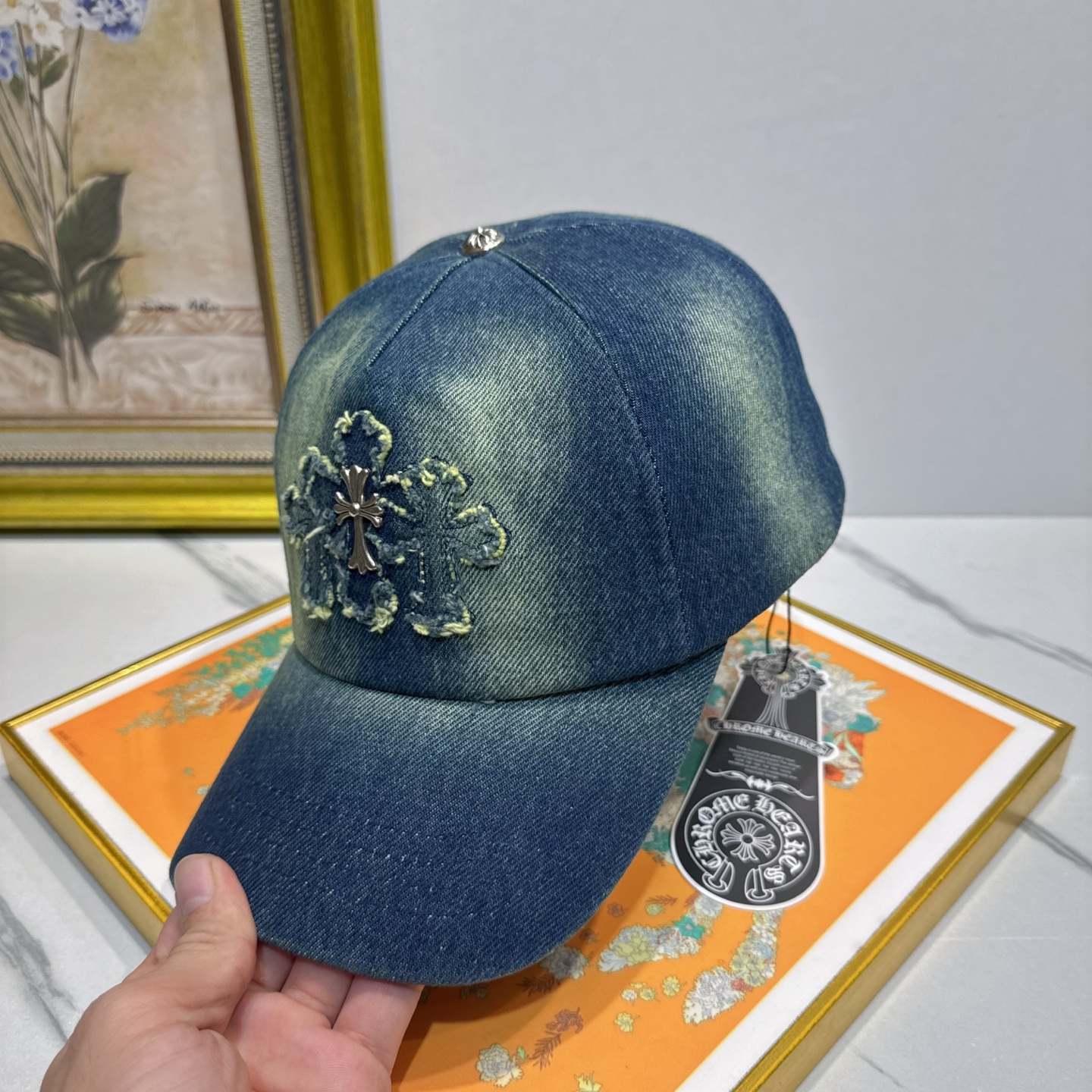 劲爆春夏新款【克罗心】原单官网同款纯棉棒球帽🧢，全钢五金欧美重工手法，曰韩潮流，时尚大气，美女必入款❤️