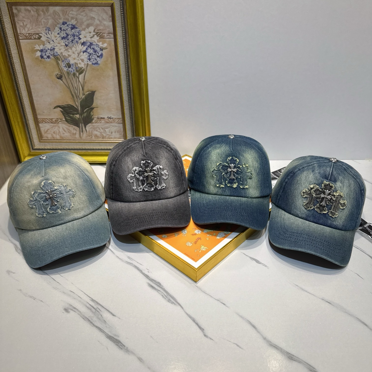 劲爆春夏新款【克罗心】原单官网同款纯棉棒球帽🧢，全钢五金欧美重工手法，曰韩潮流，时尚大气，美女必入款❤️