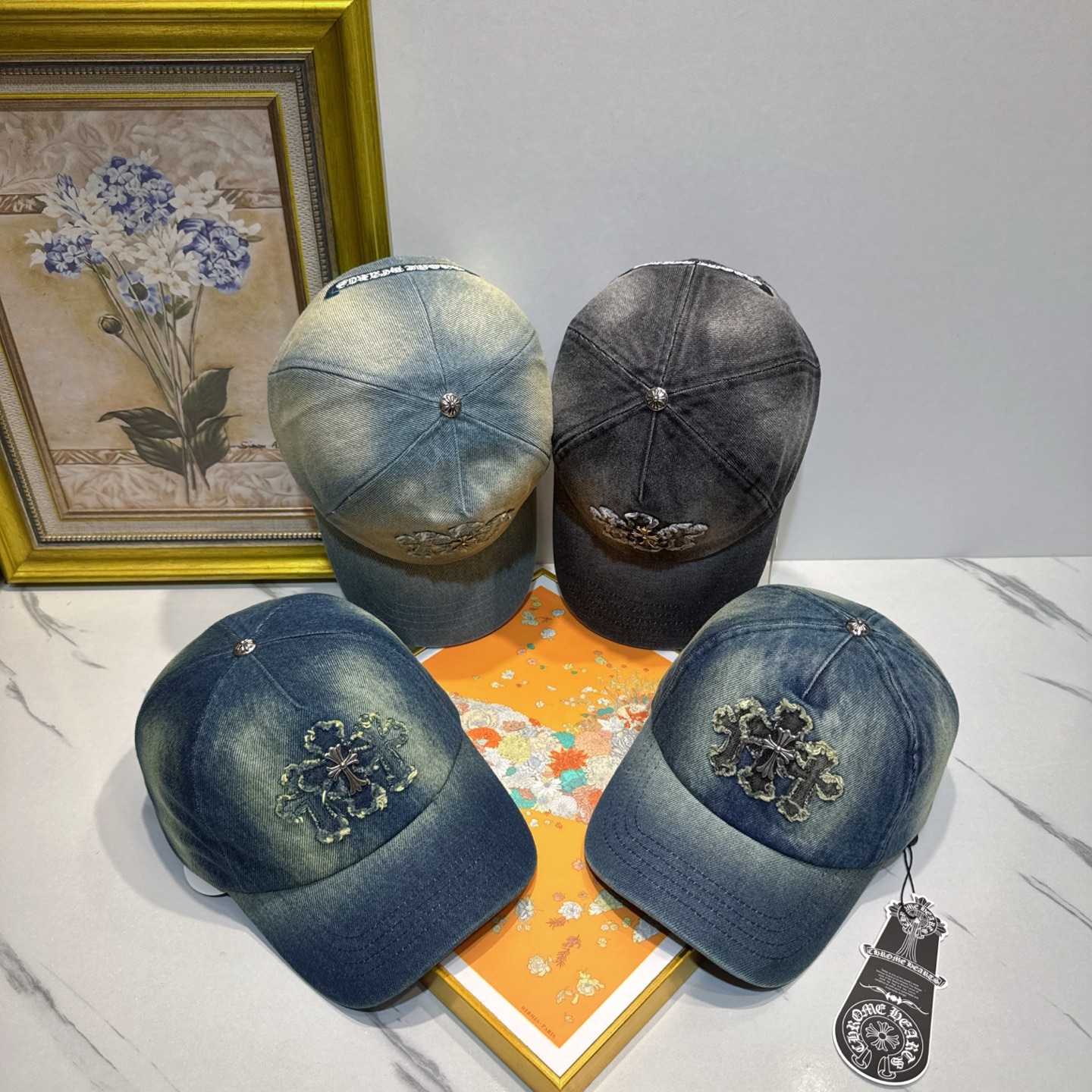 劲爆春夏新款【克罗心】原单官网同款纯棉棒球帽🧢，全钢五金欧美重工手法，曰韩潮流，时尚大气，美女必入款❤️