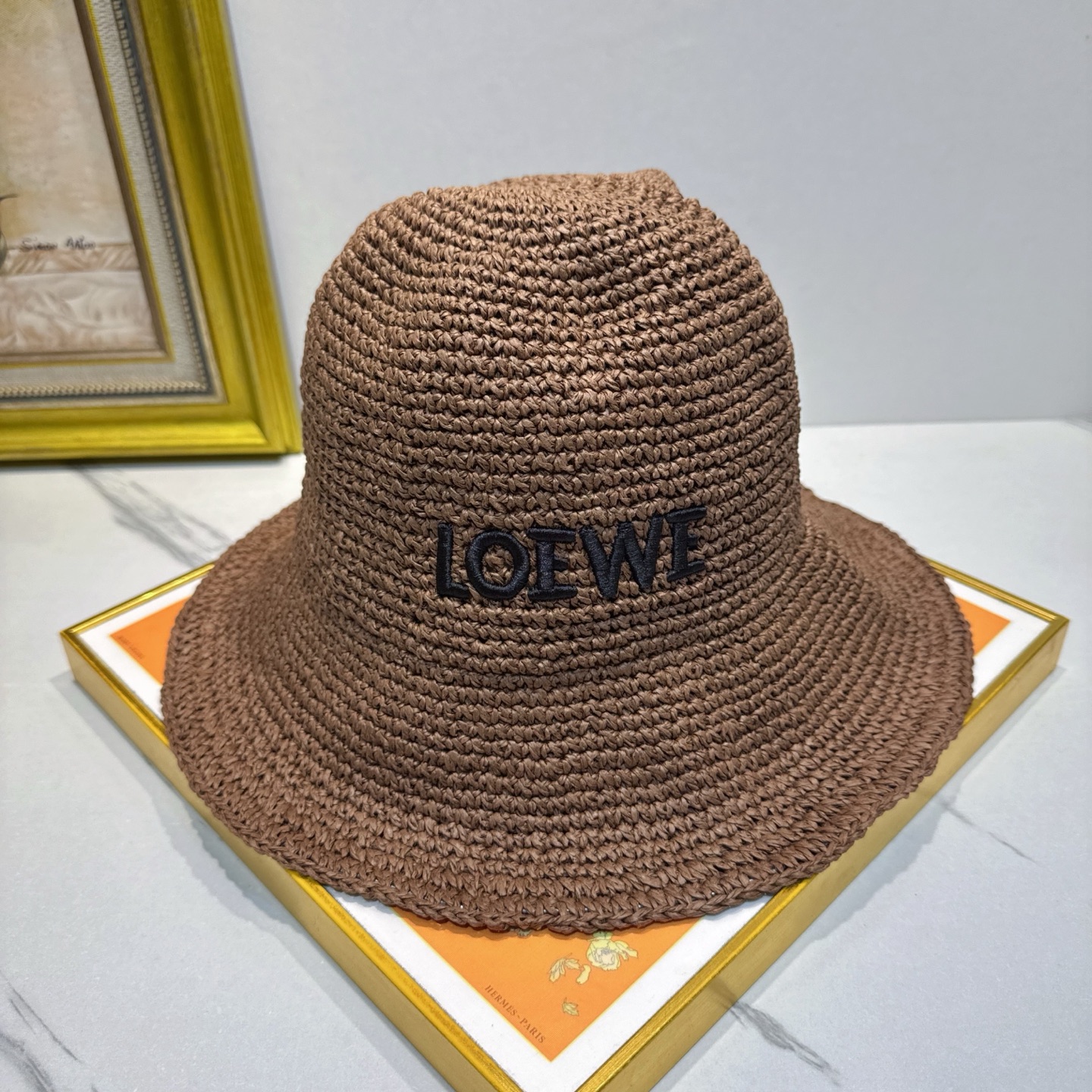 罗意威 新款LOEWE编织草帽，质感超好，外部线条定位标准，做工精细，简约大气低价走量！❤️❤️