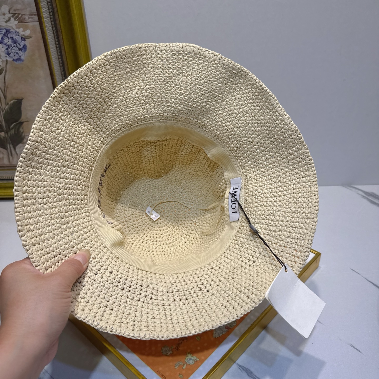 罗意威 新款LOEWE编织草帽，质感超好，外部线条定位标准，做工精细，简约大气低价走量！❤️❤️
