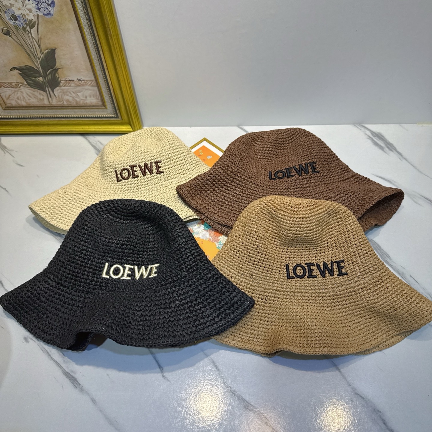 罗意威 新款LOEWE编织草帽，质感超好，外部线条定位标准，做工精细，简约大气低价走量！❤️❤️