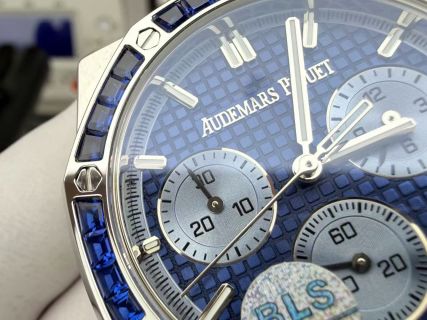 Audemars Piguet Royal Oak Offshore Chronograph 26240ST detail 4