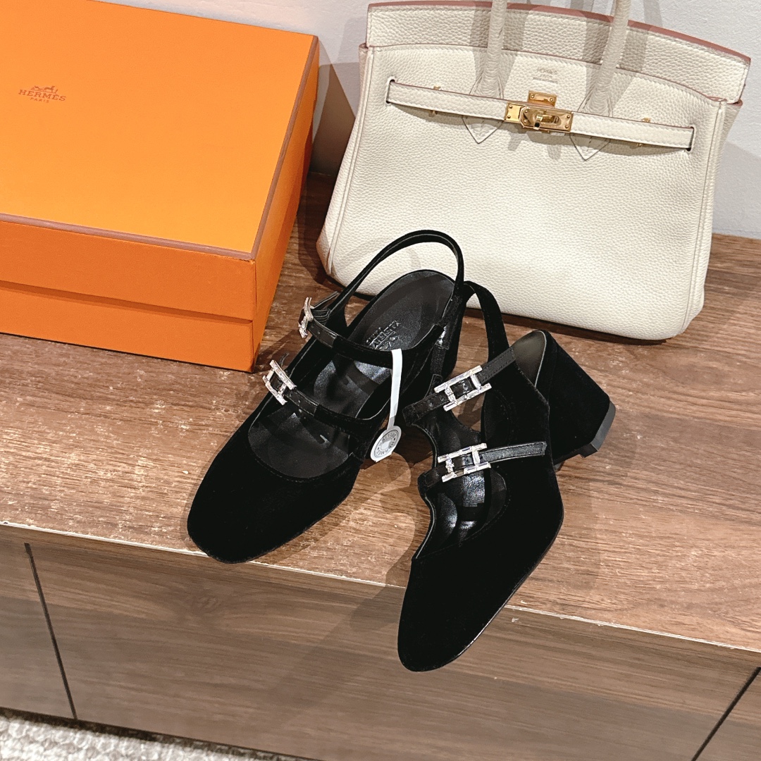 Hermès Shoe Collection crafted with premium materials and signature 5