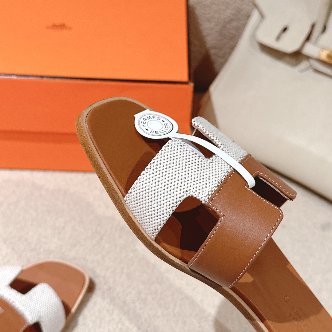 Hermes Oran Sandal: Stylish, Comfortable, and Versatile - Limited Sizes Available 9 i1742983661 5107 8