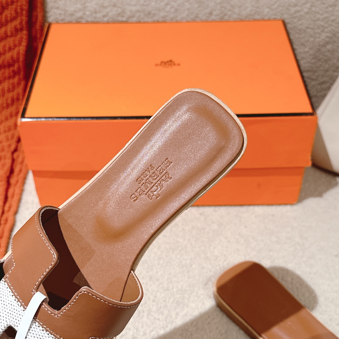 Hermes Oran Sandal: Stylish, Comfortable, and Versatile - Limited Sizes Available 8 i1742983661 8883 5