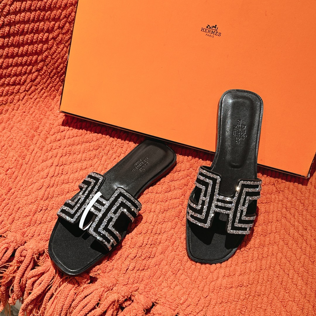 Hermes Oasis Sandal: Stylish Suede Slides with Sparkling Diamond Accents 6 i1746206480 5008 4
