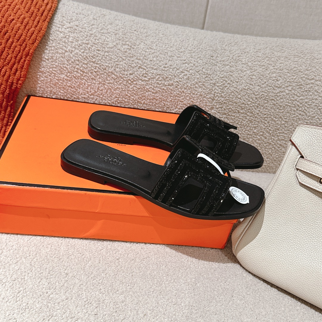 Hermes Oasis Sandal: Stylish Black Suede Slide with Rhinestone Detail 5 i1746206610 2512 2
