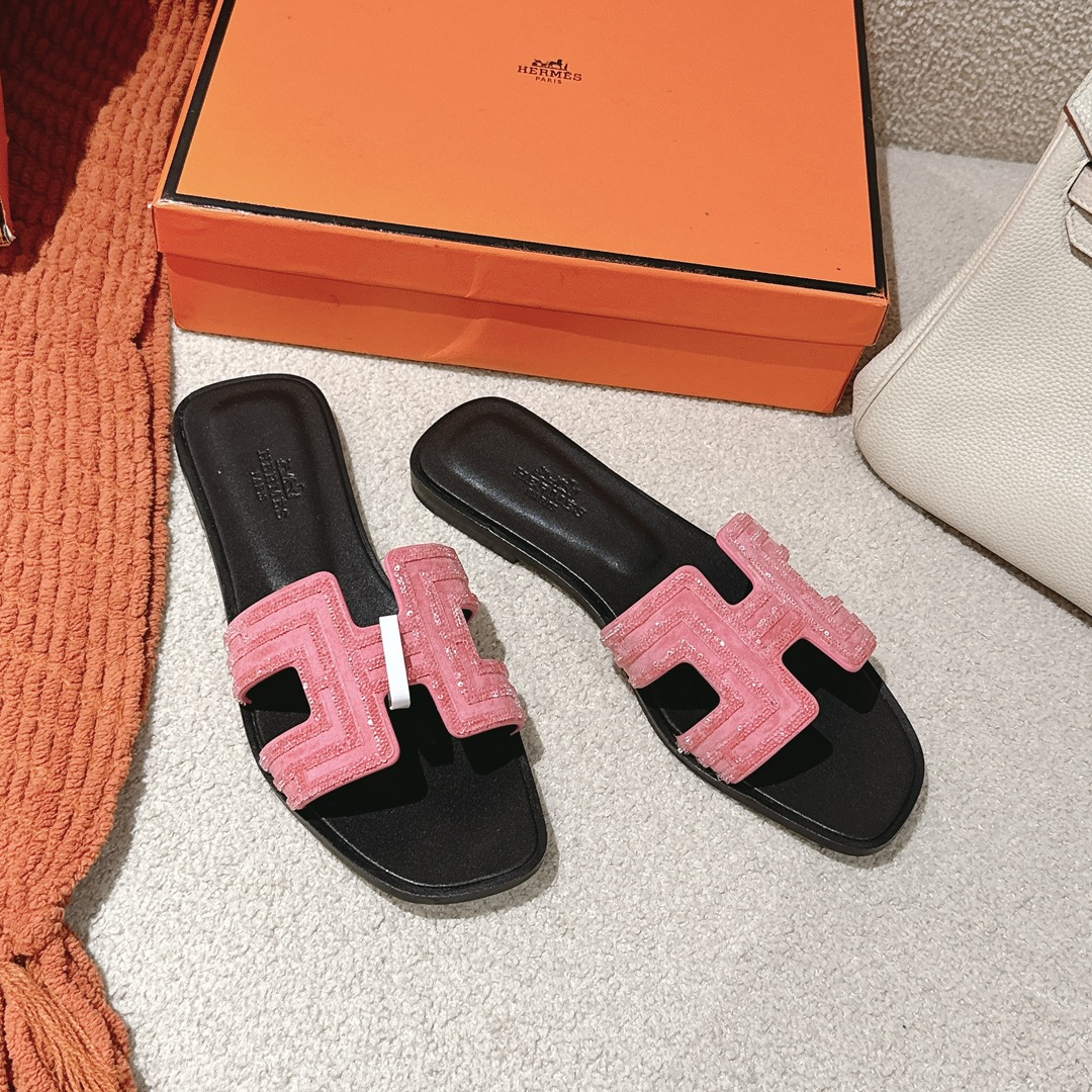Hermes Oasis Sandal: Stylish & Versatile Suede Diamond Slides with Silk Scarf 3 i1746206630 4496 8